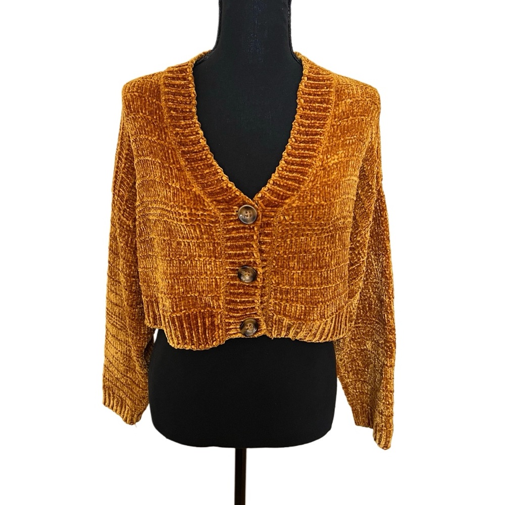 Forever 21 Yellow Sweater Crop Top Size S